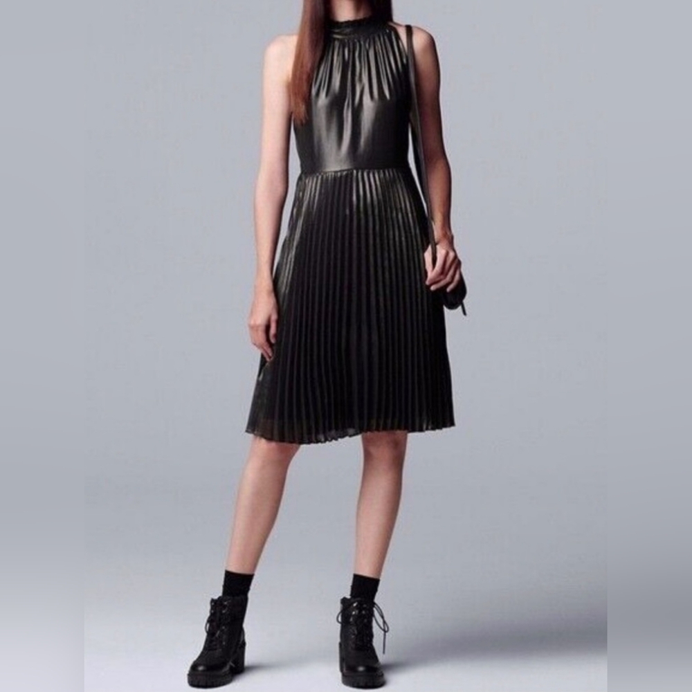 Women's Simply Vera Wang Black Shimmery Pleated Halter Dress Size L